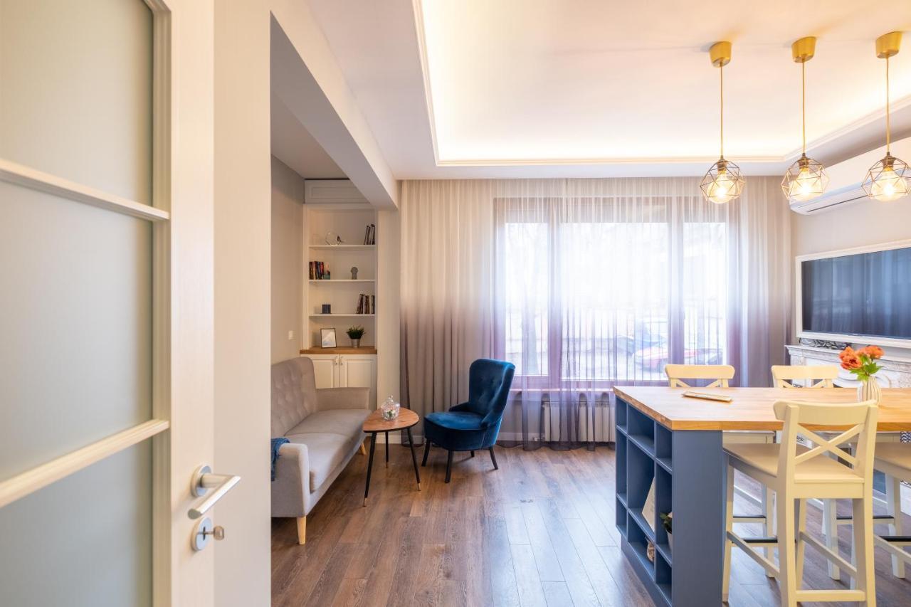 Designer & Cozy 2Bd Flat With A Parking In The City Center By Flat Mаnager Sofia Exterior foto