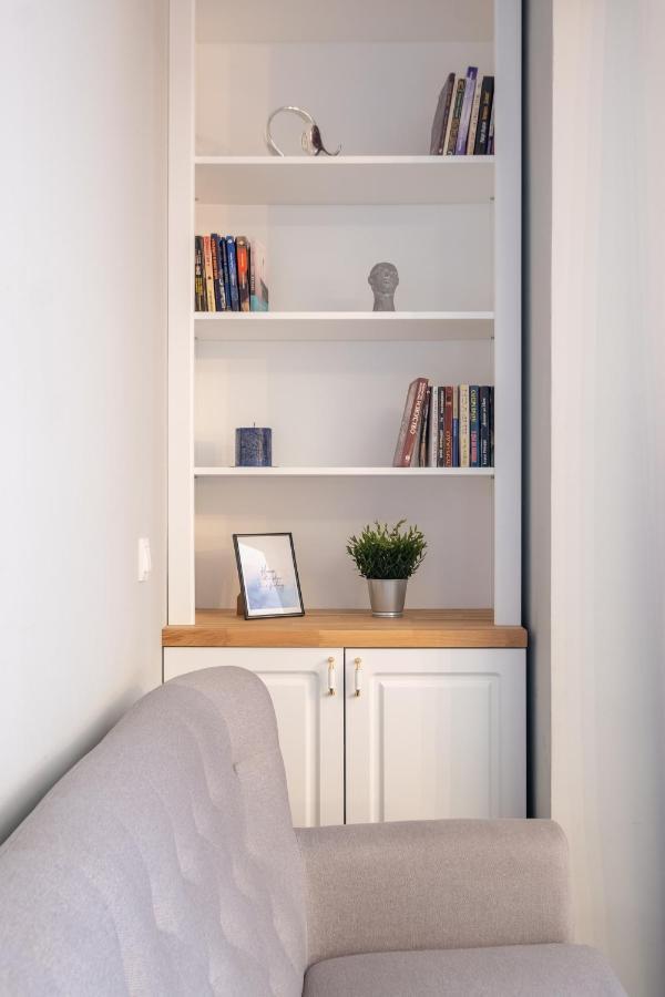 Designer & Cozy 2Bd Flat With A Parking In The City Center By Flat Mаnager Sofia Exterior foto