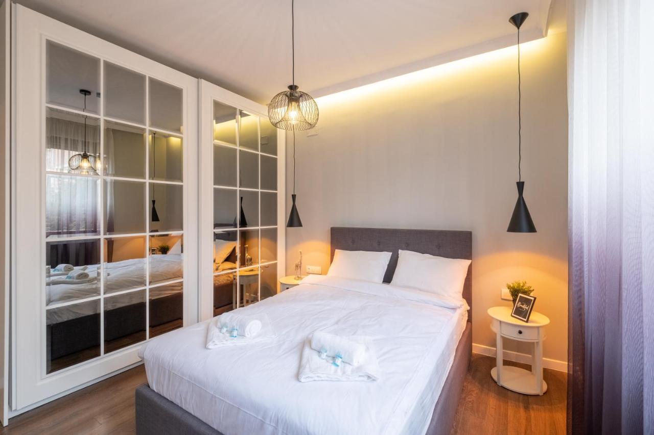 Designer & Cozy 2Bd Flat With A Parking In The City Center By Flat Mаnager Sofia Exterior foto