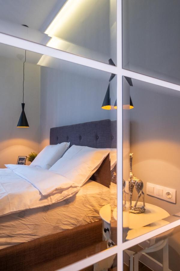 Designer & Cozy 2Bd Flat With A Parking In The City Center By Flat Mаnager Sofia Exterior foto