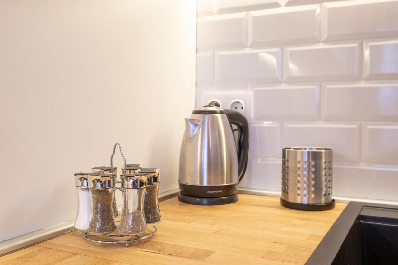 Designer & Cozy 2Bd Flat With A Parking In The City Center By Flat Mаnager Sofia Exterior foto