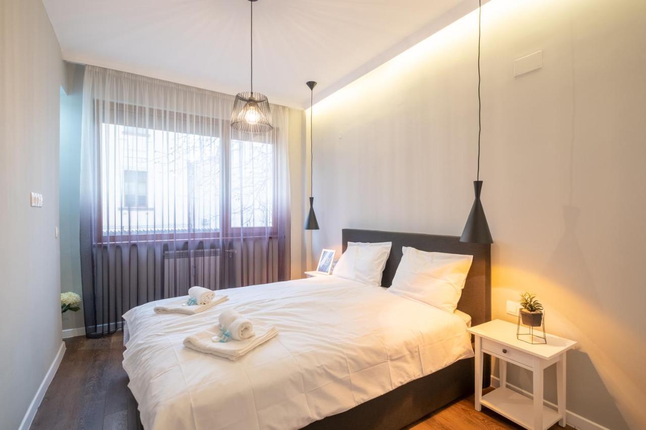 Designer & Cozy 2Bd Flat With A Parking In The City Center By Flat Mаnager Sofia Exterior foto